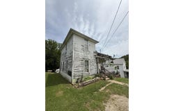260 East Center Street, Beattyville, KY 41311