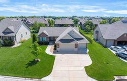 812 N Fairoaks Pl, Andover, KS 67002