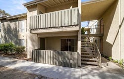 830 W Lincoln Ave, Escondido, CA 92026