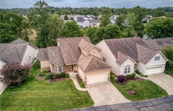 833 Lakeview Court, Kent, OH 44240