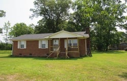 124 STATESVILLE RD, Como, NC 27818