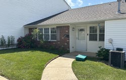 9 Maine Court, Matawan, NJ 07747
