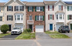 21 DESERT ROSE WAY, MARTINSBURG, WV 25404