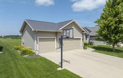 1015 Rocky Ridge Road, Cedar Falls, IA 50613