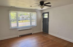 30 W Wilmont Ave, Somers Point, NJ 08244