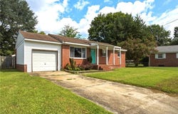 504 Plummer Drive, Chesapeake, VA 23320