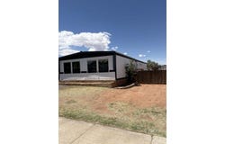 932 Cathedral St, Page, AZ 86040