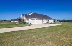 1053 Paradise Parkway, Poolville, TX 76487