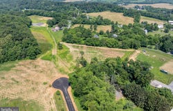 528 PHILLIPS DRIVE, COLUMBIA, PA 17512