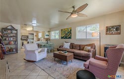 324 Craddock Avenue, San Marcos, TX 78666