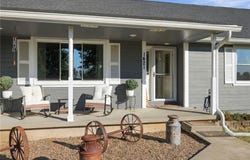 1421 N Elsea Smith Road, Independence, MO 64056