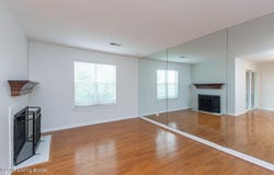 421 Redding Rd, Lexington, KY 40517