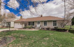 545 Miner Road, Highland Heights, OH 44143
