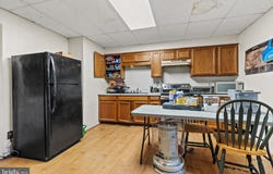 30 W MIDDLE Street, HANOVER, PA 17331