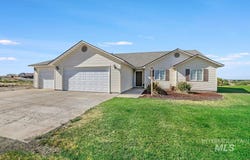 589 Pioneer Mtn. Loop, Jerome, ID 83338