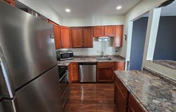 10102 CAMPUS Way S, UPPER MARLBORO, MD 20774