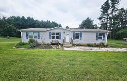 4270 Coulson Church Rd, Hillsville, VA 24343