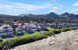 3764 PACIFIC AVE, Cannon Beach, OR 97110