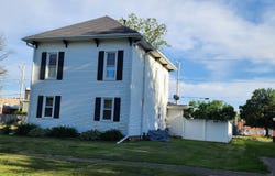 400 Cass Street, Adair, IA 50002