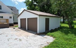 302 W Johnson Street, Wolcott, IN 47995-8307