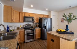 66 FAST VIEW DR, MARTINSBURG, WV 25404