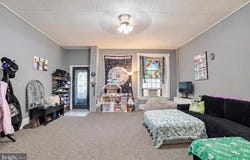 55 MILL ST, PORT CARBON, PA 17965