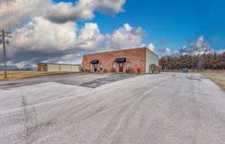 78 Commerce Way, Killen, AL 35645