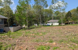 5721 S Cloverdale Lane, Battlefield, MO 65619