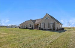 14971 Fairmount Road, Basehor, KS 66007