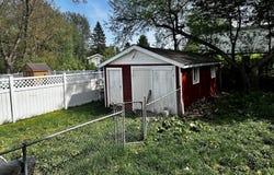 7 School Avenue, Limestone, ME 04750
