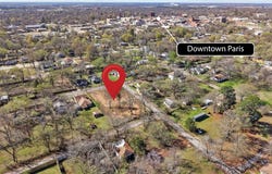 705 E Cherry Street, Paris, TX 75460