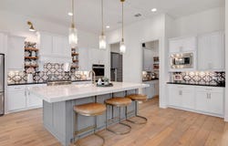 125 Reataway DR, Dripping Springs, TX 78620