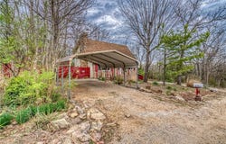 219 Bay Shore  DR, Diamond City, AR 72630