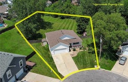 4204 Broadway Terrace, Leavenworth, KS 66048
