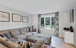 9762 Wedgewood Alcove, Woodbury, MN 55125