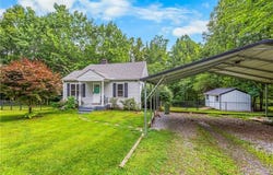 1093 Gordon Road, Pinnacle, NC 27043