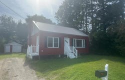 7 School Avenue, Limestone, ME 04750