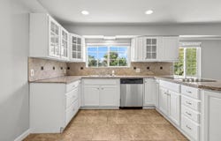 16325 Tacoma Lane, Anderson, CA 96007