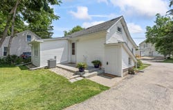 W347n5133 Road Q -, Okauchee, WI 53069