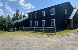 2026 North Main Street, Pittsburg, NH 03592