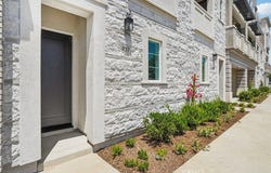 107 N First Avenue, Upland, CA 91786