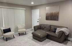 9388 Bay Colony Drive, Des Plaines, IL 60016