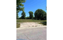 1706 Wilberforce Circle, Flint, MI 48503