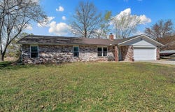 3026 112  HWY, Springdale, AR 72762