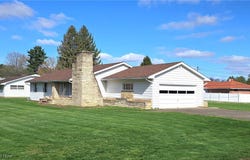 209 E Highland Drive, Zanesville, OH 43701