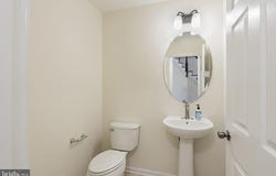 36 BROOKDALE WAY, CHESTERFIELD, NJ 08515