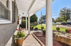 6 Teton Place, Old Bridge, NJ 08857