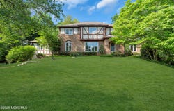 22 Hunt Road, Freehold, NJ 07728