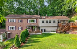 17 Dock Road, Marlboro, NY 12542