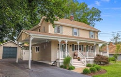 8 Katherine St, Denville Twp., NJ 07834-1320